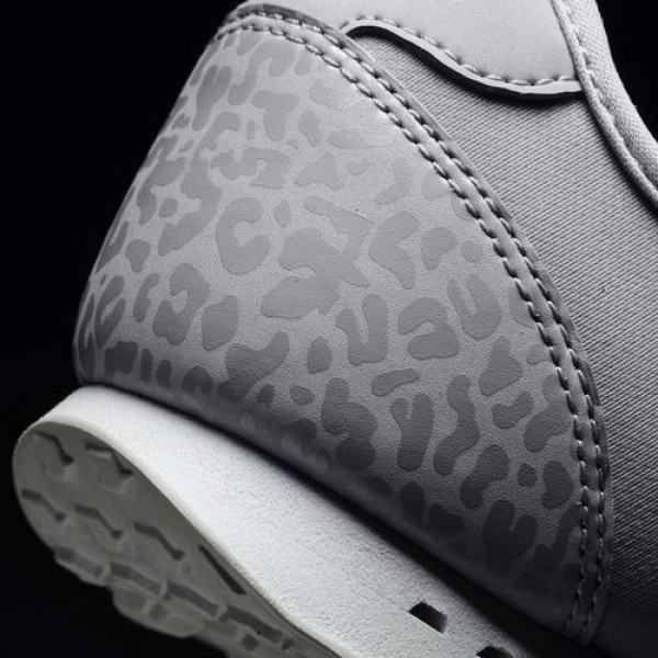 Adidas Cloudfoam Groove Tm Femme Clear Onix/Matte Silver neo Chaussures NO: B74689