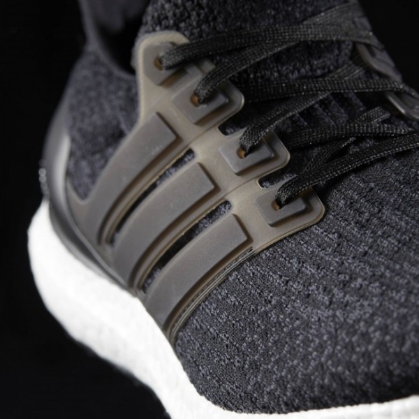 Chaussure Ultra Boost Hommes Running Couleur Core Black/ Dark Grey (BA8842)